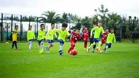 皇马青年军欧冠战场再创辉煌：4-0横扫利物浦，迭戈-阿瓜多双响，豪夺四连胜！